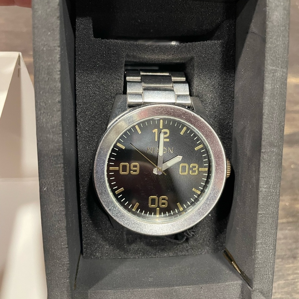 Nixon Men’s Corporal SS Black/Brass watch